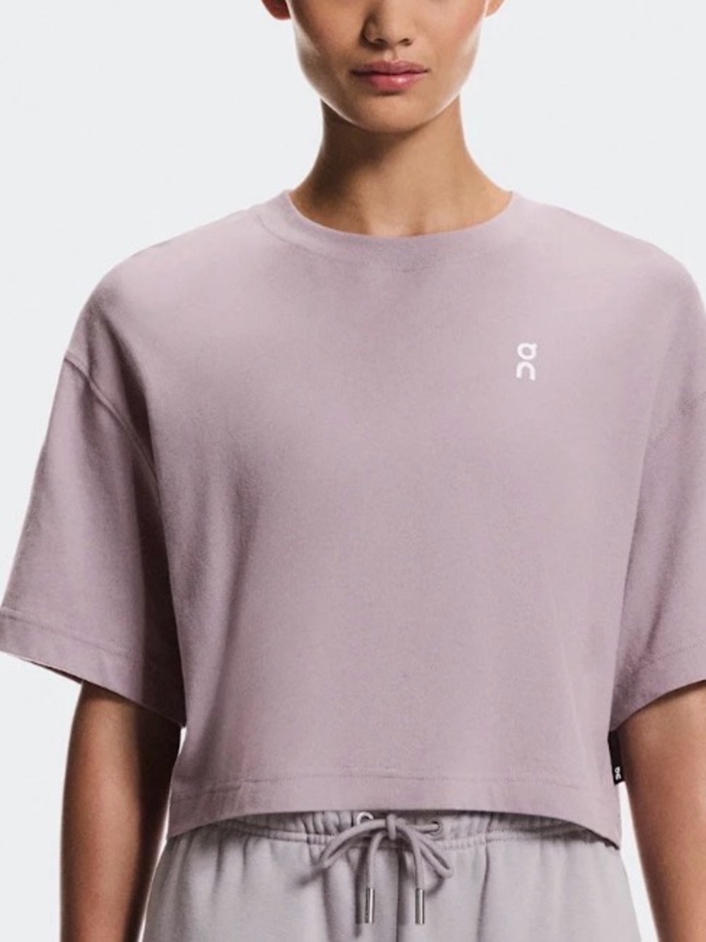 On Running Cropped Performance Tee in Lavender